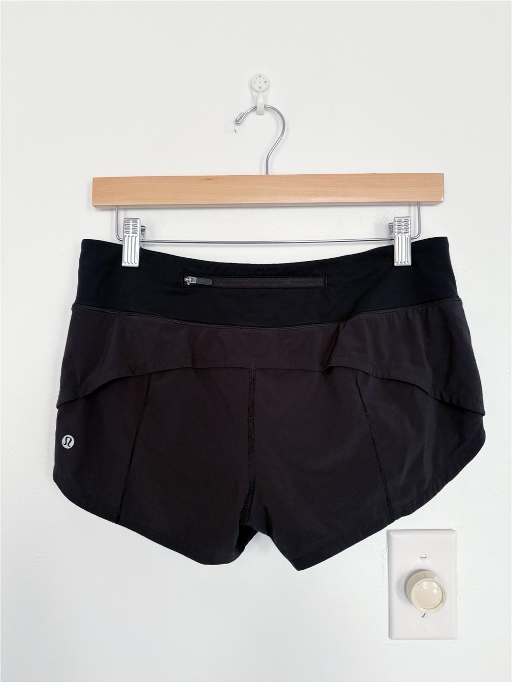 Lululemon || Speed Up Short 2.5" Inseam Stretch Swift Intergalactic Black 6